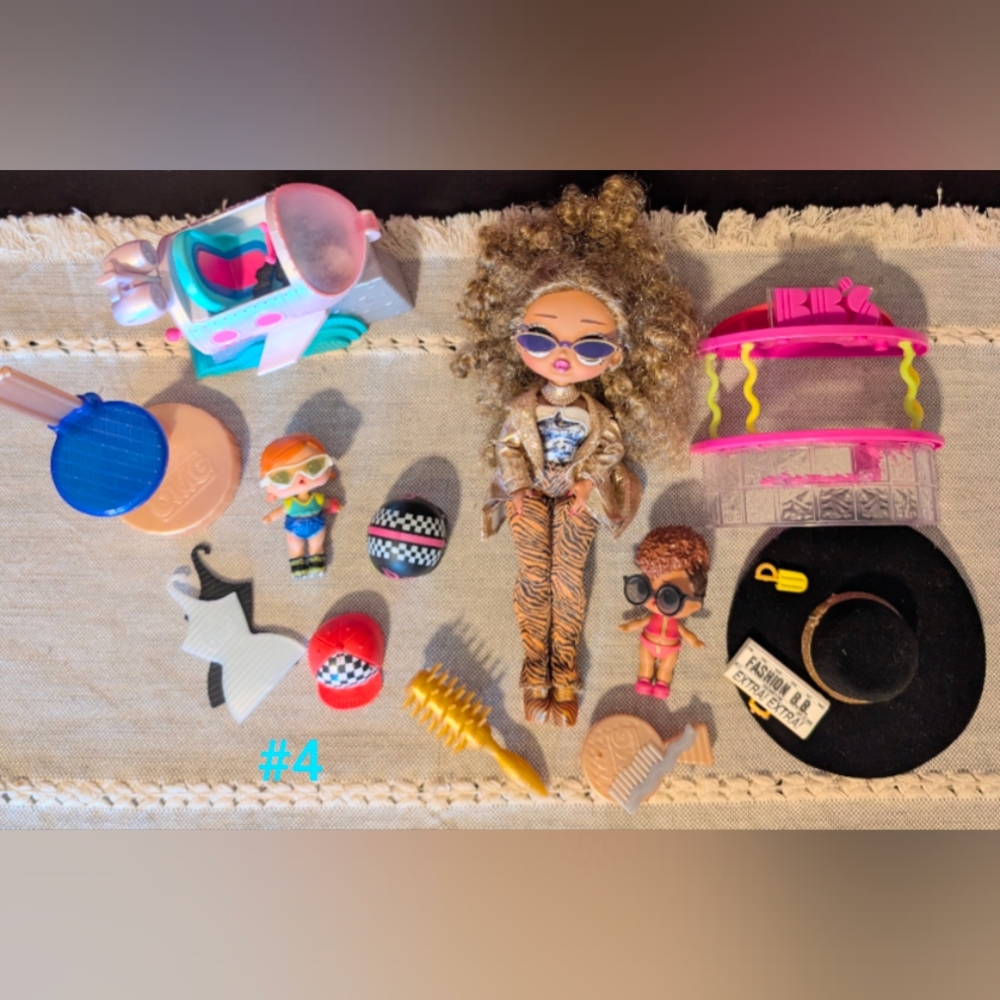 Lol doll lot set. Lot includes all items shown.